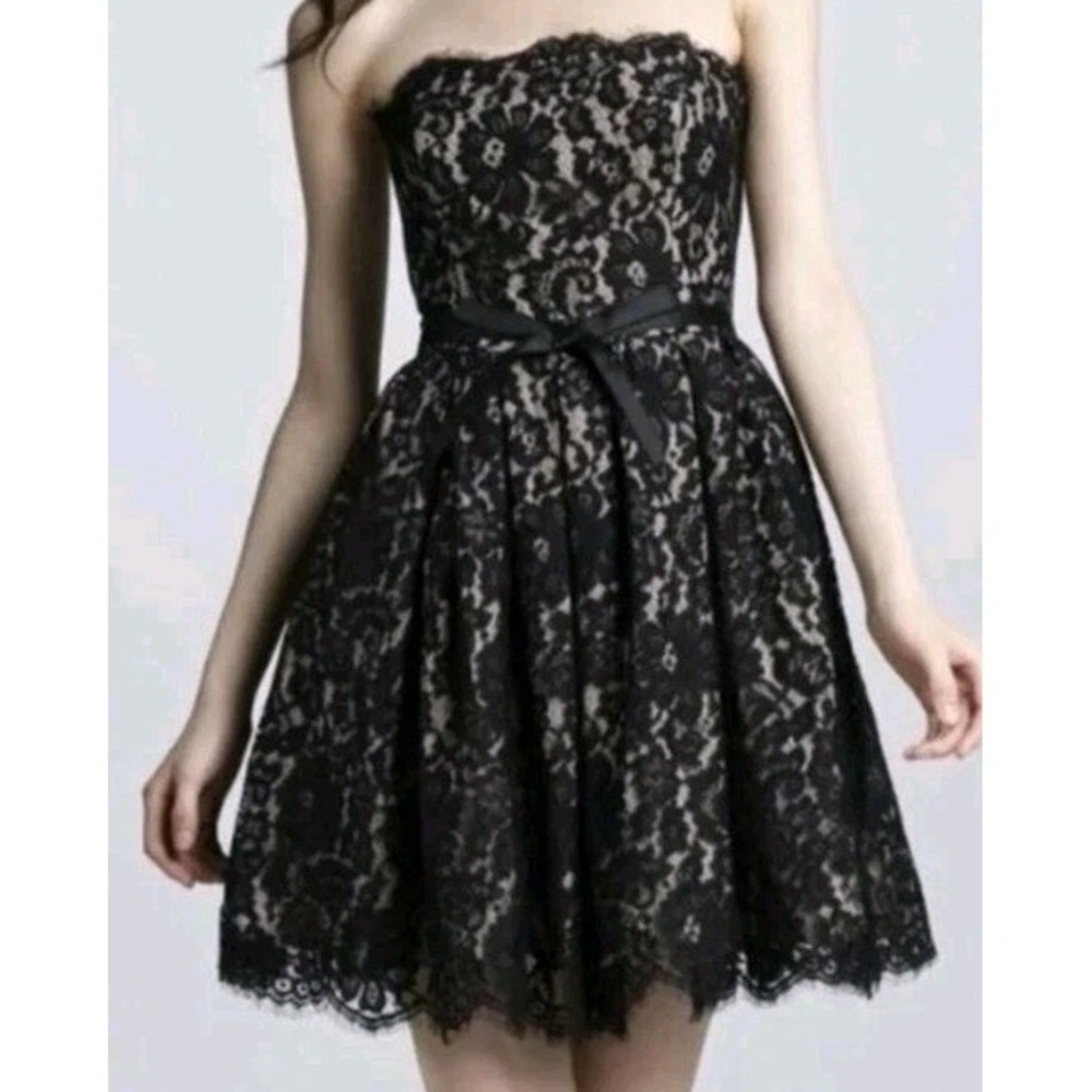 Robert Rodriguez Neiman Marcus Size 6 NWT‎  Black Beige Lace Strapleless Dress